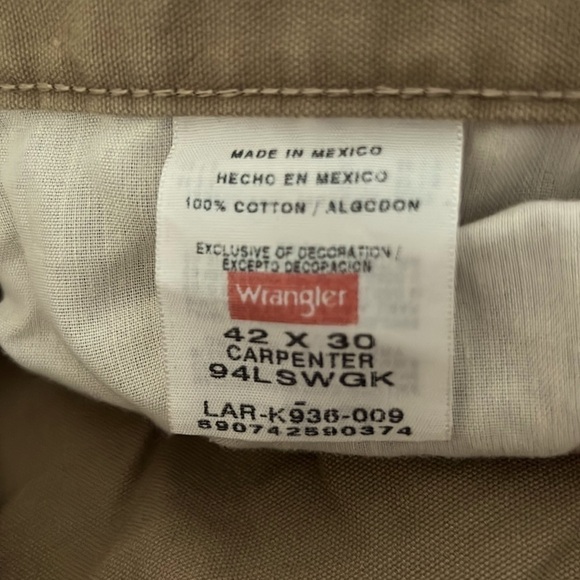 Wrangler Khaki Tan Carpenter Jeans Men’s size 42 x 30 Never Worn - Picture 6 of 7